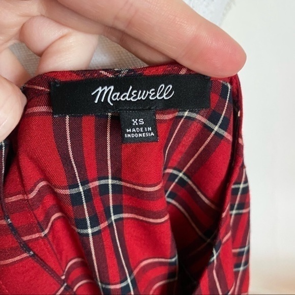 Madewell • Plaid Tiered Button-Back Top Red Plaid - Picture 7 of 9